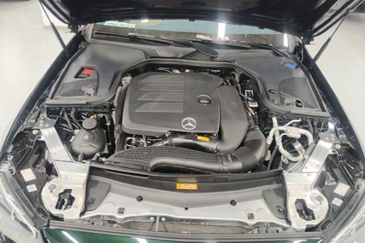 Used Mercedes-Benz E-Class 2023-Year Restyled E 260 Coupe Engine Bay