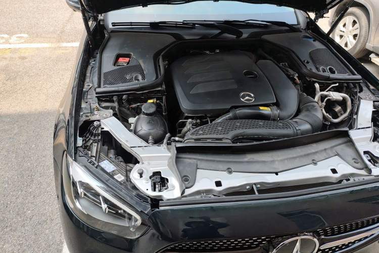 Used Mercedes-Benz E-Class 2023-Year Restyled E 260 Coupe Engine Bay Right