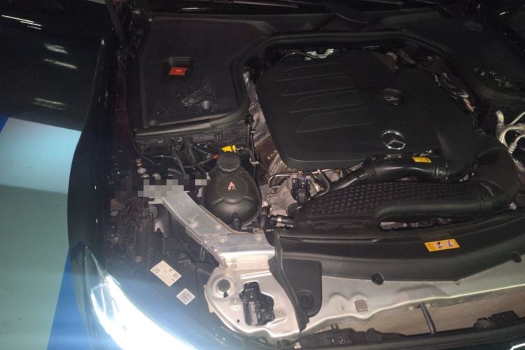 Used Mercedes-Benz E-Class 2023 E 260 Coupe Engine Bay Right