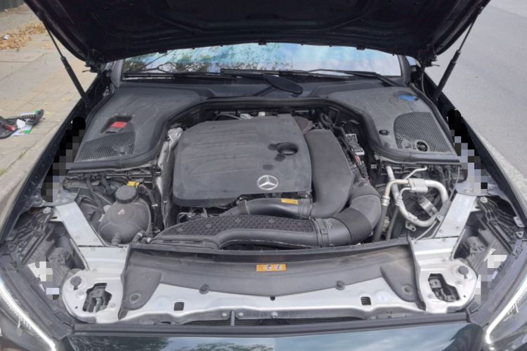 Used Mercedes-Benz E-Class 2023 E 260 Convertible Coupe Engine Bay