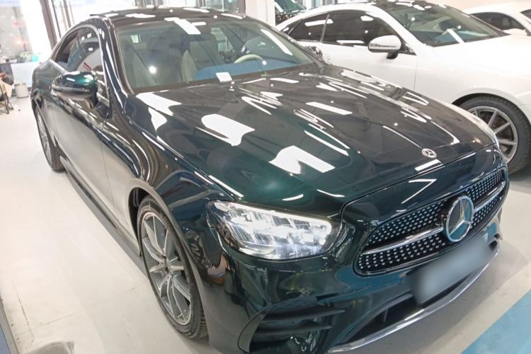 Used Mercedes-Benz E-Class 2023 E 260 Coupe Exterior 1