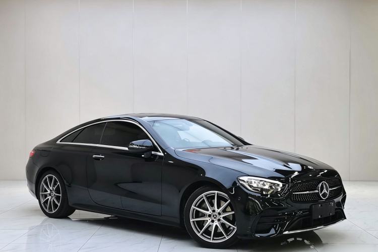 Used Mercedes-Benz E-Class 2023 E 260 Coupe Exterior 10