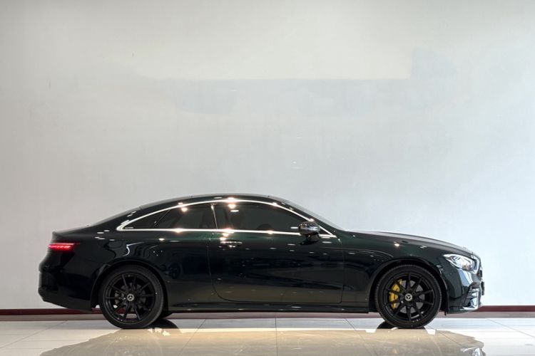Used Mercedes-Benz E-Class 2023-Year Restyled E 260 Coupe Exterior 3