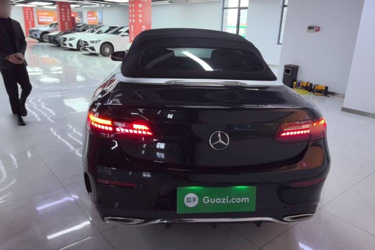 Used Mercedes-Benz E-Class 2023 E 260 Convertible Coupe Exterior 4