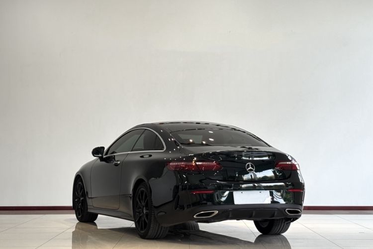 Used Mercedes-Benz E-Class 2023-Year Restyled E 260 Coupe Exterior 4