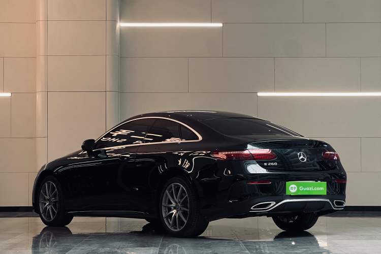 Used Mercedes-Benz E-Class 2023-Year Restyled E 260 Coupe Exterior 5