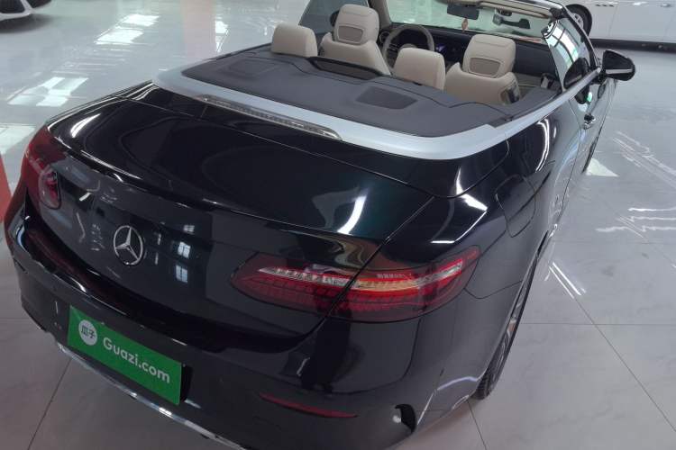 Used Mercedes-Benz E-Class 2023 E 260 Convertible Coupe Exterior 5