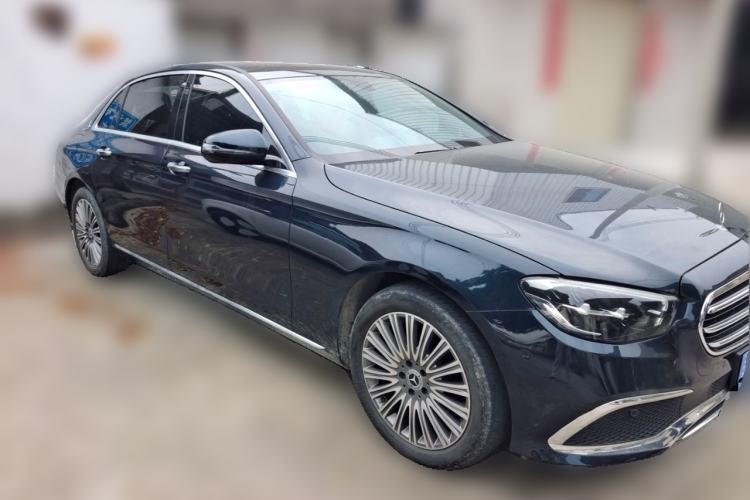 Used Mercedes-Benz E-Class 2023 Facelift E 260 L Front Right 45 Deg