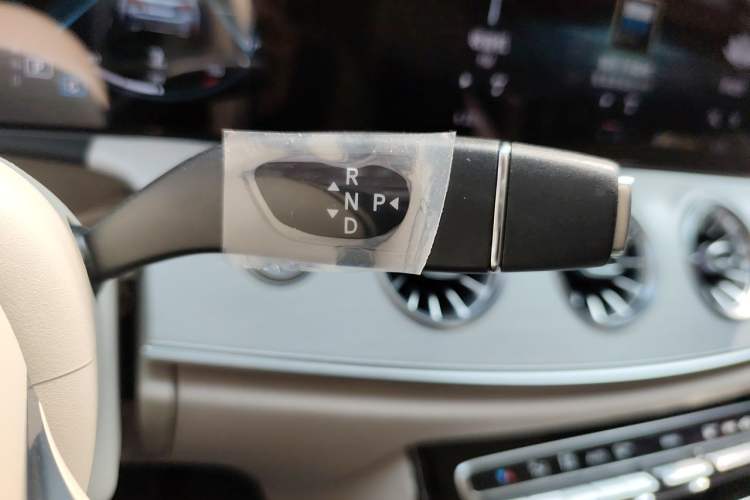 Used Mercedes-Benz E-Class 2023-Year Restyled E 260 Coupe Gear Lever
