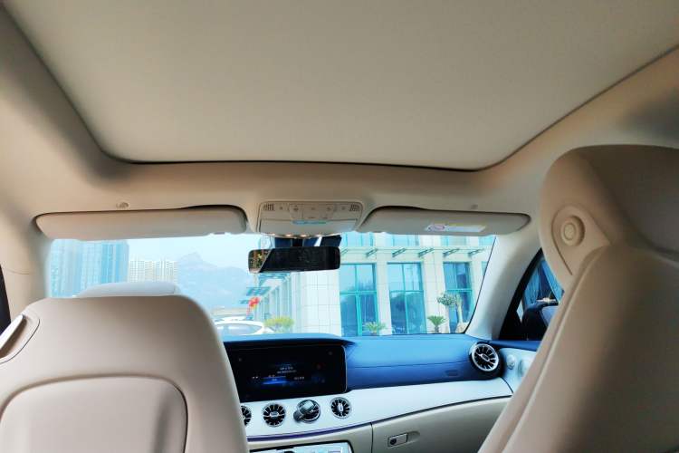 Used Mercedes-Benz E-Class 2023-Year Restyled E 260 Coupe Headliner