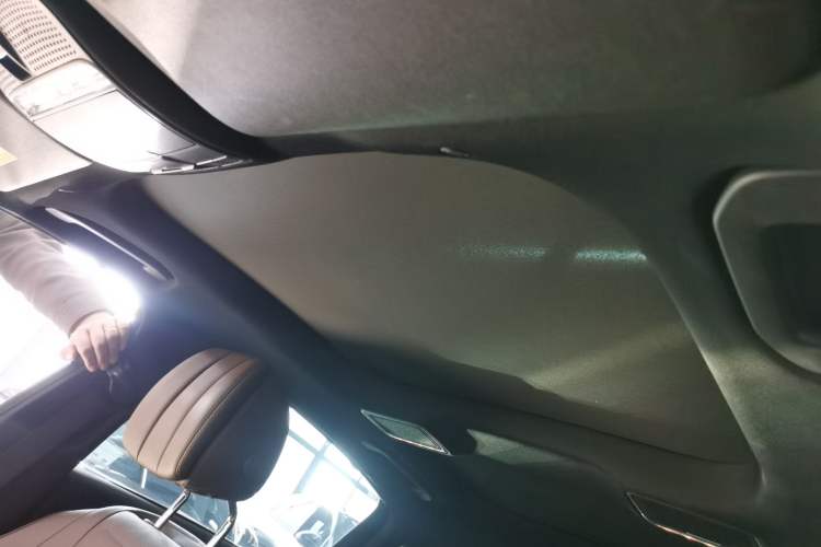 Used Mercedes-Benz E-Class 2023 E 300 L Sport Luxury Edition Headliner