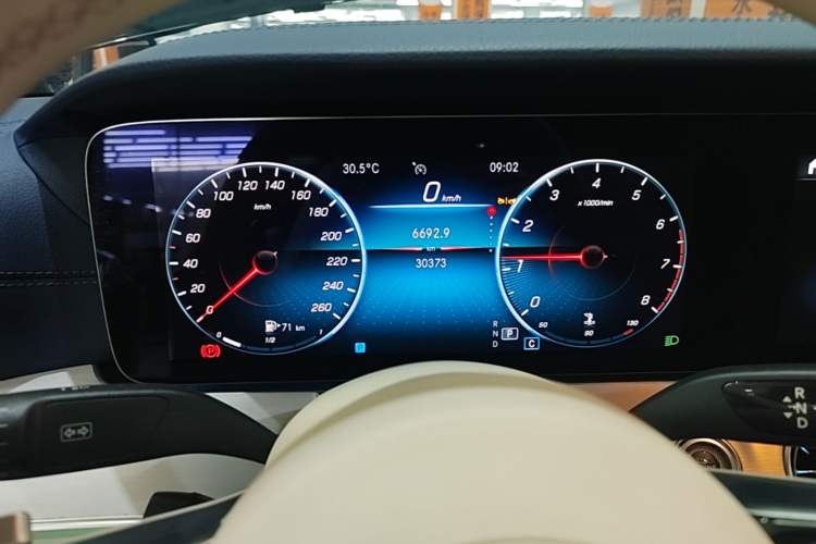 Used Mercedes-Benz E-Class 2023 E 260 Coupe Instrument Cluster