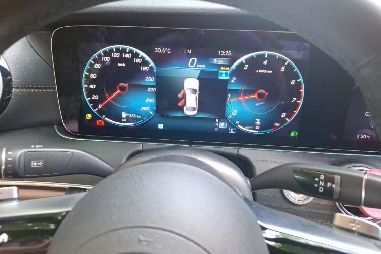 Used Mercedes-Benz E-Class 2023 E 300 L Sport Luxury Edition Instrument Cluster