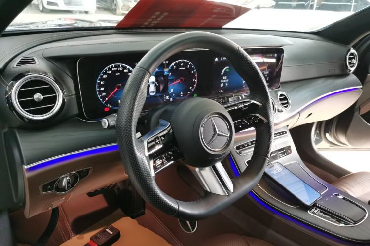 Used Mercedes-Benz E-Class 2023 E 300 L Sport Luxury Edition Interior 2