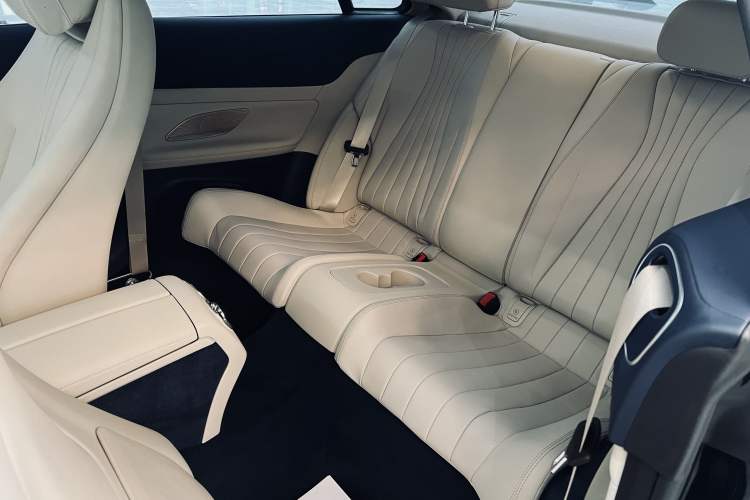 Used Mercedes-Benz E-Class 2023-Year Restyled E 260 Coupe Interior 3