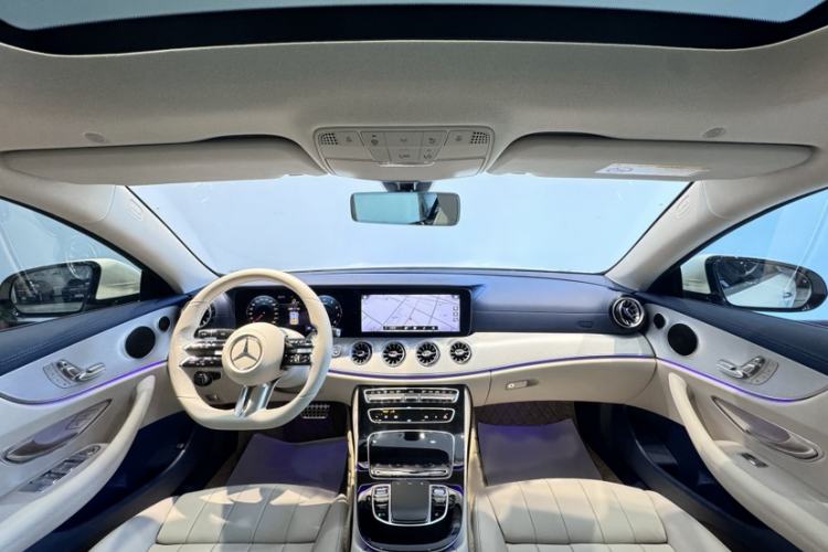 Used Mercedes-Benz E-Class 2023-Year Restyled E 260 Coupe Interior 5