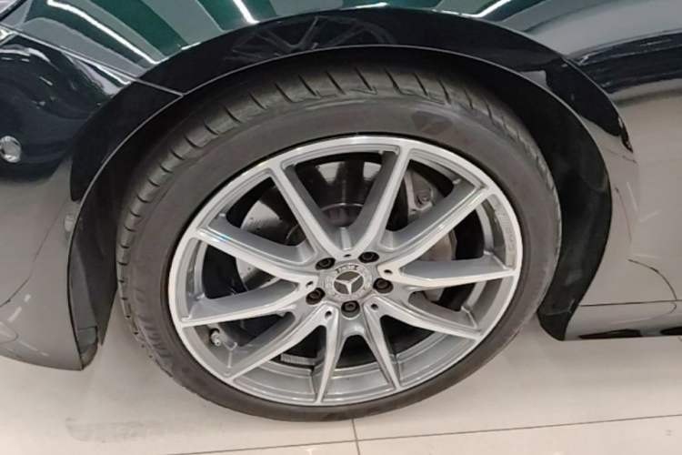 Used Mercedes-Benz E-Class 2023 E 260 Coupe Left Front Wheel Hub