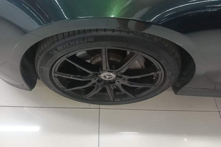 Used Mercedes-Benz E-Class 2023 E 260 Coupe Left Front Wheel Hub