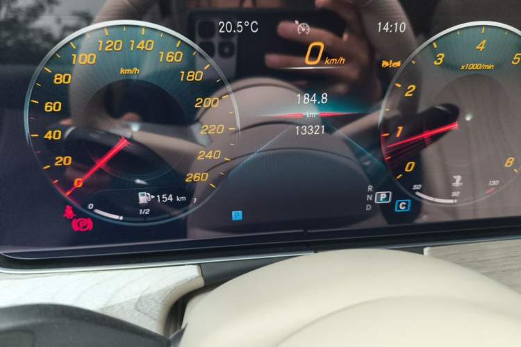 Used Mercedes-Benz E-Class 2023-Year Restyled E 260 Coupe Odometer Close Up