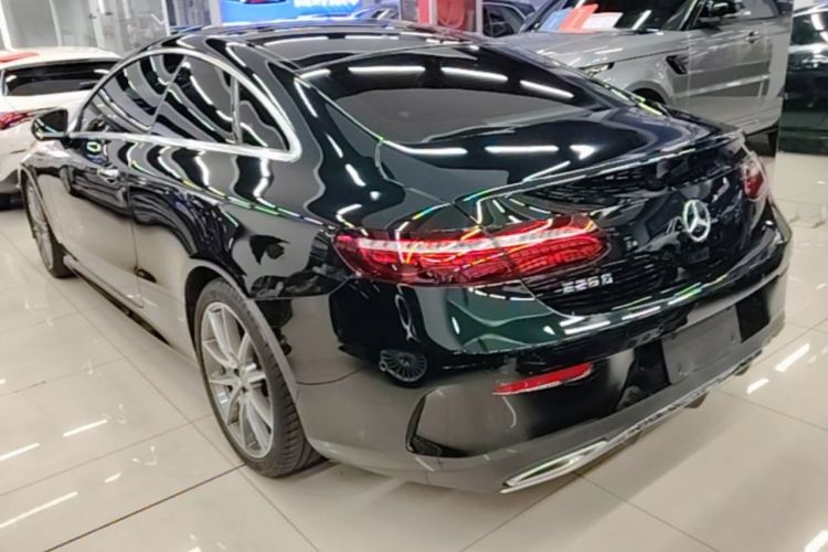 Used Mercedes-Benz E-Class 2023 E 260 Coupe Rear Left 45 Deg