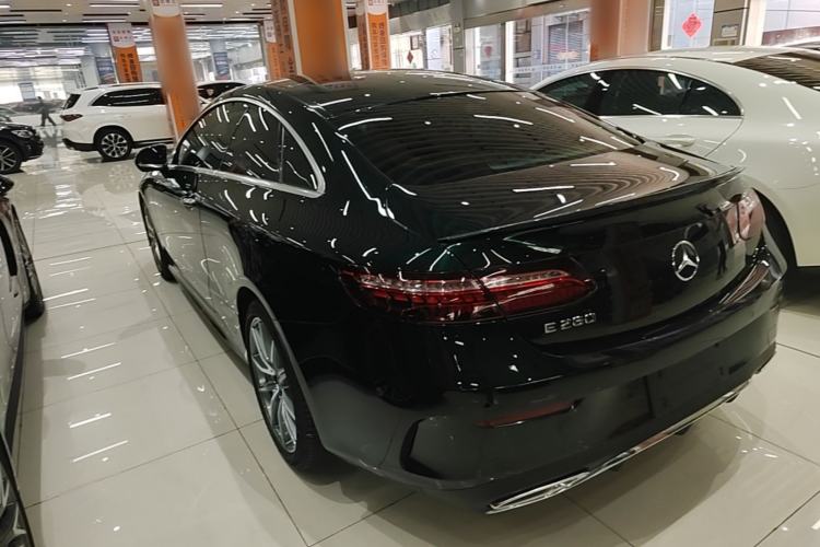 Used Mercedes-Benz E-Class 2023 E 260 Coupe Rear Left 45 Deg