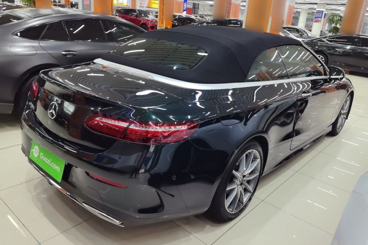 Used Mercedes-Benz E-Class 2023 E 260 Convertible Coupe Rear Right 45 Deg