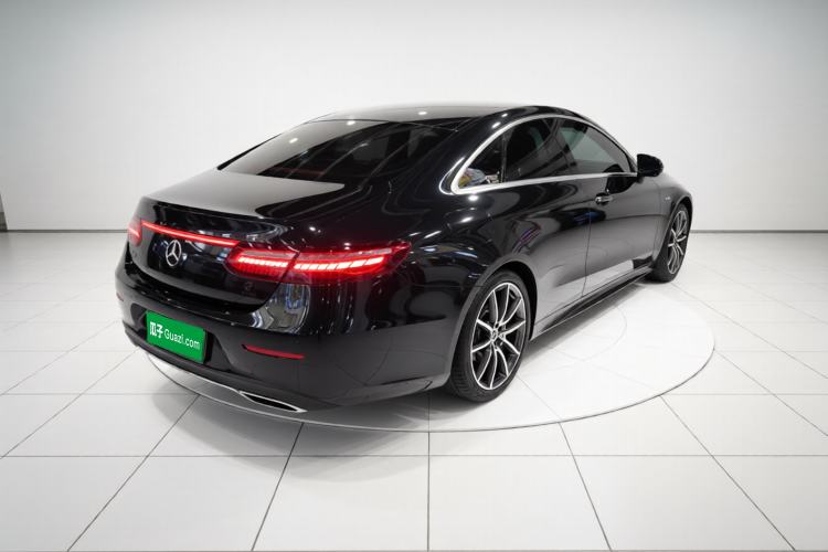 Used Mercedes-Benz E-Class 2023 E 260 Coupe Rear Right 45 Deg