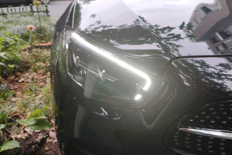 Used Mercedes-Benz E-Class 2023-Year Restyled E 260 Coupe Right Front Headlight
