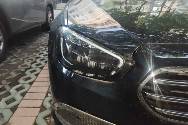 Used Mercedes-Benz E-Class 2023 E 300 L Luxury Model Right Front Headlight