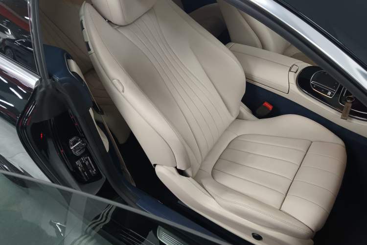 Used Mercedes-Benz E-Class 2023-Year Restyled E 260 Coupe Right Front Seat
