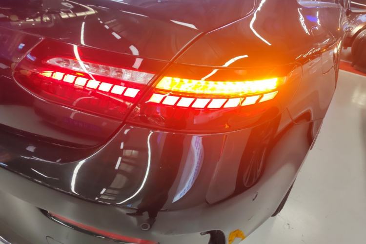 Used Mercedes-Benz E-Class 2023-Year Restyled E 260 Coupe Right Rear Taillight