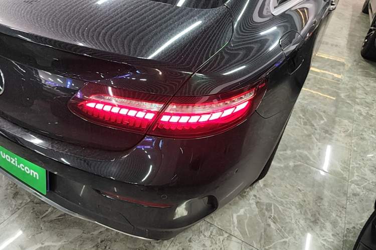 Used Mercedes-Benz E-Class 2023 E 260 Coupe Right Rear Taillight