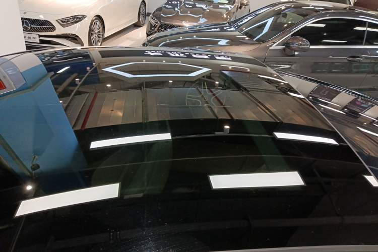 Used Mercedes-Benz E-Class 2023 E 260 Coupe Roof
