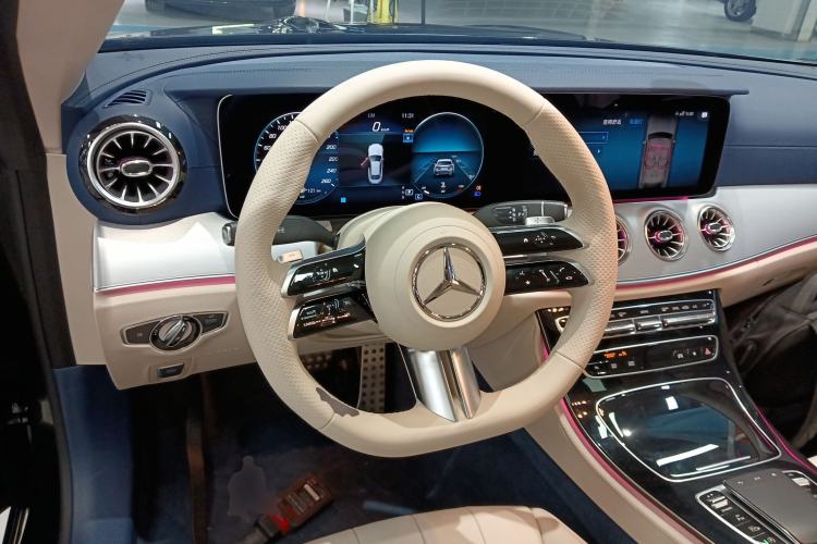 Used Mercedes-Benz E-Class 2023 E 260 Coupe Steering Wheel