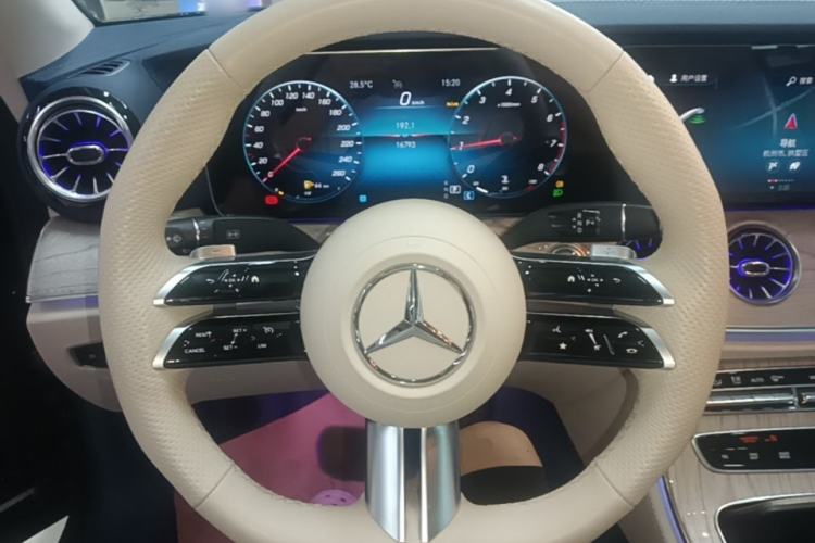 Used Mercedes-Benz E-Class 2023 E 260 Coupe Steering Wheel