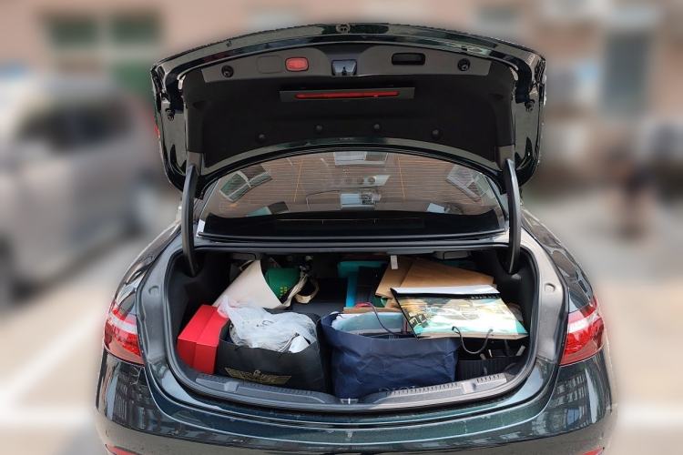 Used Mercedes-Benz E-Class 2023-Year Restyled E 260 Coupe Trunk