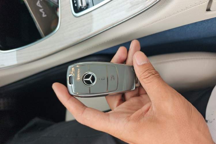 Used Mercedes-Benz E-Class 2023-Year Restyled E 260 Coupe Vehicle Key