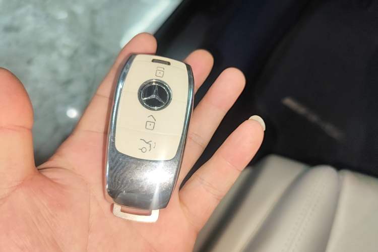 Used Mercedes-Benz E-Class 2023 E 260 Coupe Vehicle Key