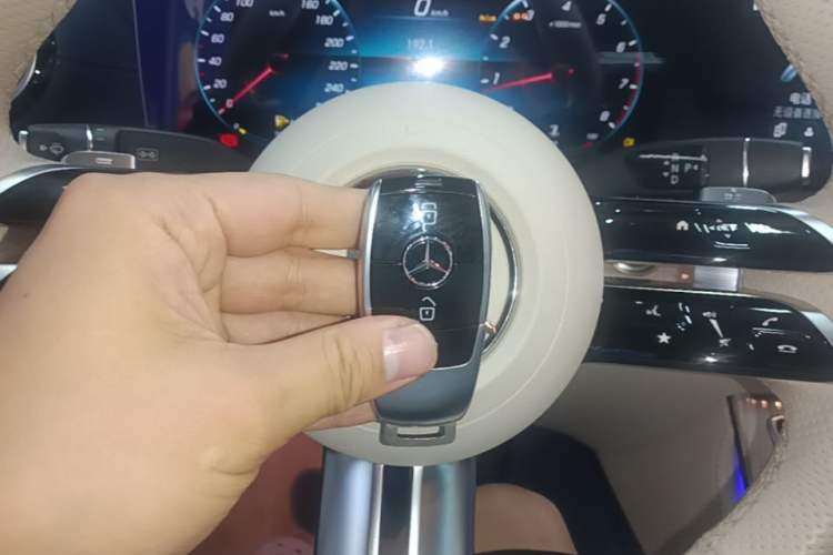 Used Mercedes-Benz E-Class 2023 E 260 Coupe Vehicle Key