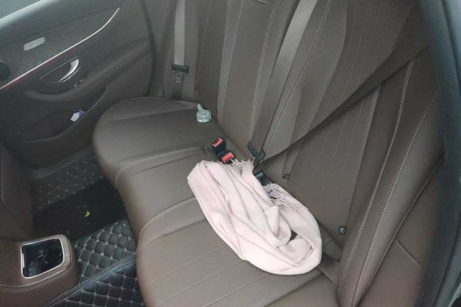 Used Mercedes-Benz E-Class 2023 Updated E 300 L Fashion Edition Left Rear Seat