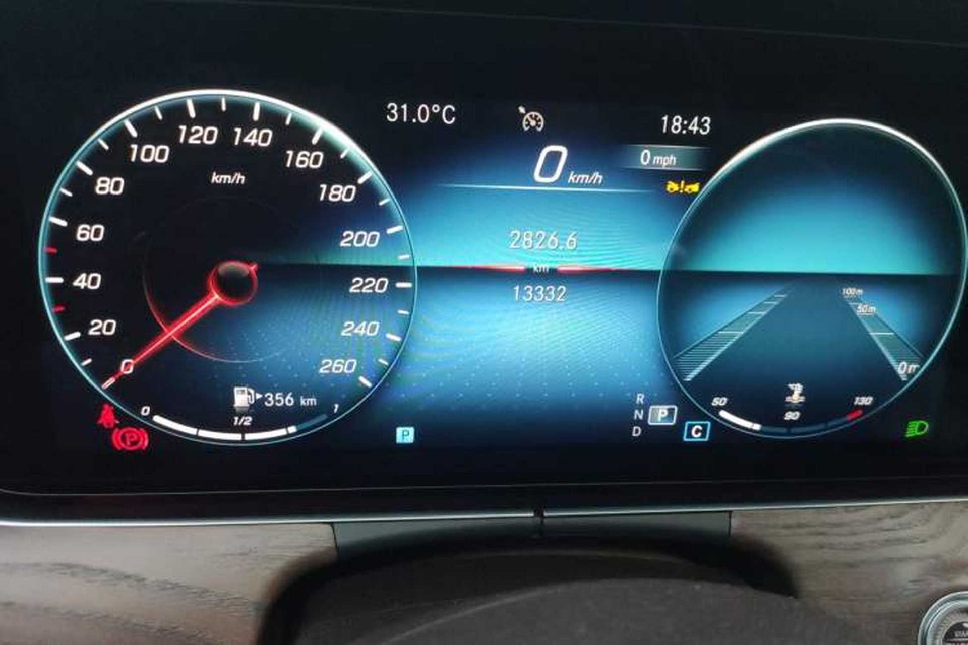 Used Mercedes-Benz E-Class 2023 Updated E 300 L Fashion Edition Odometer Close Up