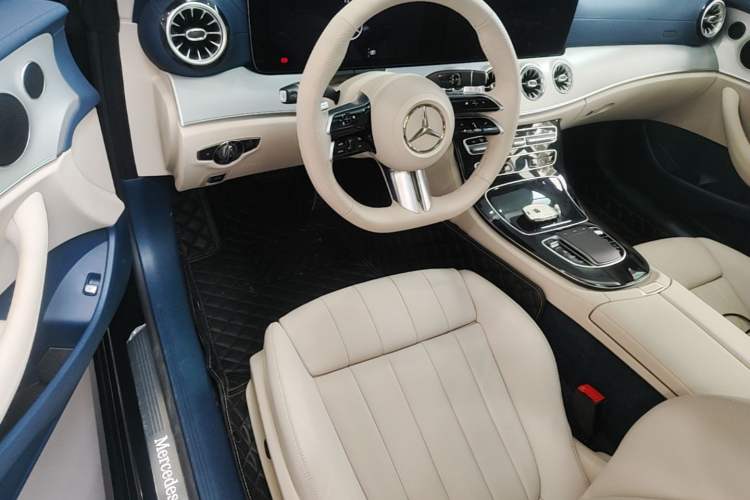 Used Mercedes-Benz E-Class 2023-Year Restyled E 260 Coupe Left Front Seat