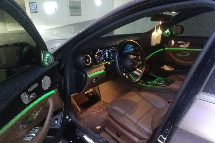Used Mercedes-Benz E-Class 2023 E 300 L Sport Luxury Edition Driver Seat