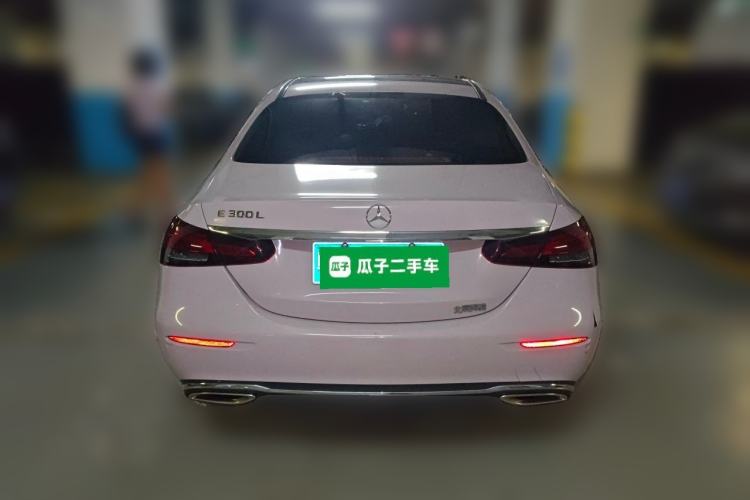 Used Mercedes-Benz E-Class 2023 Updated E 300 L Fashion Edition Rear