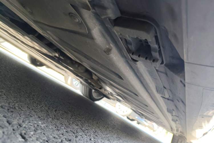Used Mercedes-Benz E-Class 2023 E 260 Coupe Chassis Rear Left