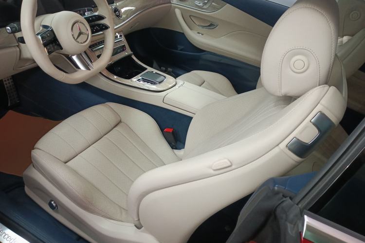 Used Mercedes-Benz E-Class 2023 E 260 Coupe Left Front Seat
