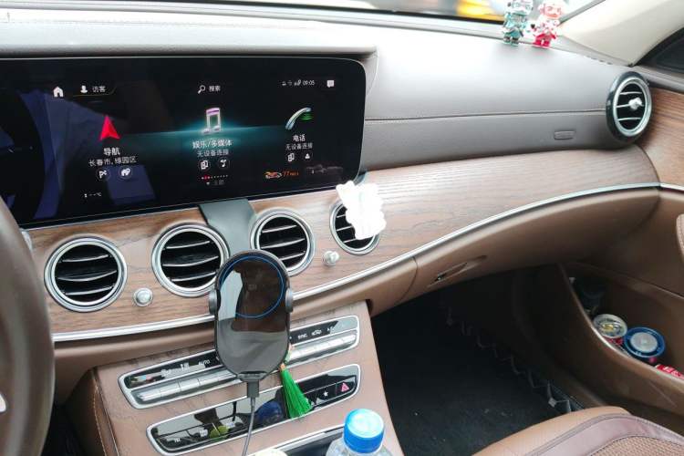 Used Mercedes-Benz E-Class 2023 E 260 L 4MATIC Audio And AC Panel