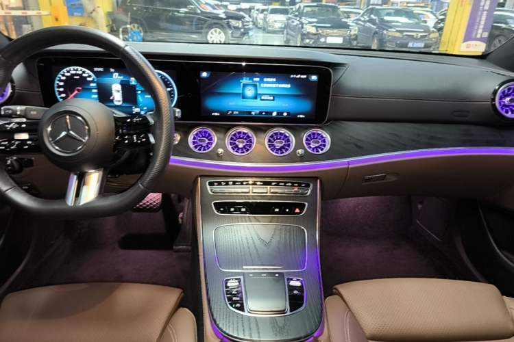 Used Mercedes-Benz E-Class 2023 E 260 L Sport Edition Audio And AC Panel