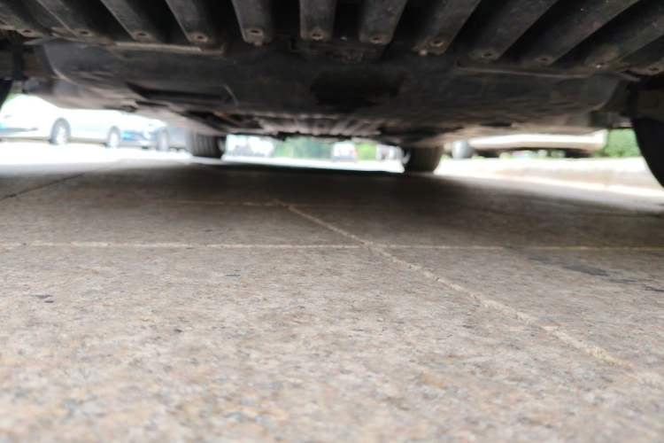 Used Mercedes-Benz E-Class 2023 E 260 L 4MATIC Chassis Front