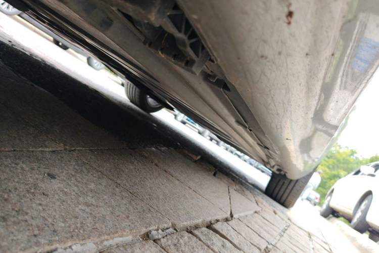 Used Mercedes-Benz E-Class 2023 E 260 L 4MATIC Chassis Front Left